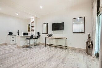 1204 Druid Knoll Dr NE in Atlanta, GA - Building Photo - Building Photo