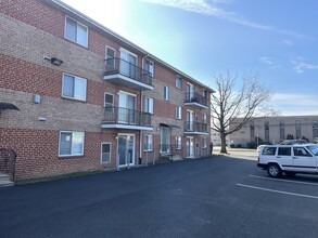 Grant Terrace Apartments in Philadelphia, PA - Building Photo - Building Photo