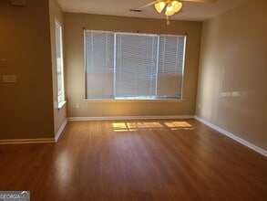 6702 Teresa Ln in Rex, GA - Foto de edificio - Building Photo