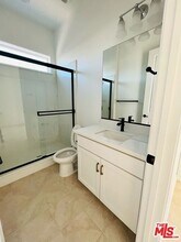 1605 Plumas Dr in Lathrop, CA - Foto de edificio - Building Photo