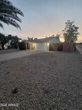 2839 E Altadena Ave in Phoenix, AZ - Building Photo - Building Photo