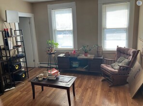 273 Cardinal Medeiros Ave in Cambridge, MA - Building Photo - Building Photo