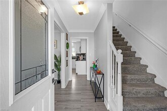 54 Avella Ct in Newport News, VA - Foto de edificio - Building Photo