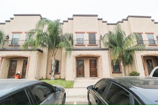 property at 8216 Casa Verde Rd