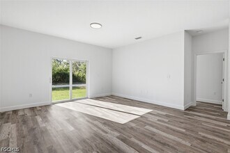 10045 Amicola St in Port Charlotte, FL - Building Photo - Building Photo