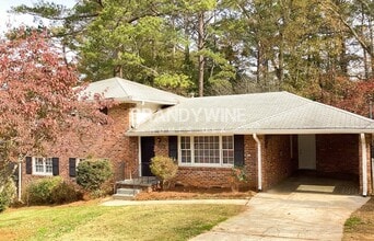 2336 Columbia Woods Ct in Decatur, GA - Building Photo - Building Photo