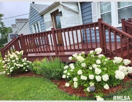 815 Morris St in Washington, IL - Building Photo