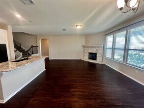 5100 Lazy Ct Dr in Austin, TX - Building Photo - Building Photo