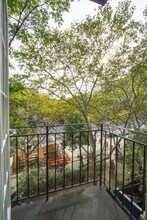 47 E 1st St in New York, NY - Building Photo - Building Photo