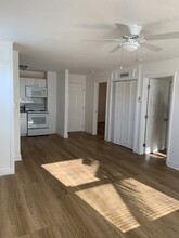 931 Market St in West Palm Beach, FL - Building Photo - Building Photo