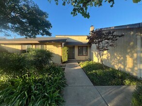 2929 Middleboro Pl in Modesto, CA - Building Photo - Building Photo