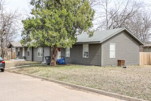 209 S Urbana Ave in Tulsa, OK - Building Photo