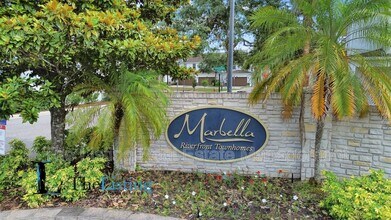 8623 Andalucia Field Dr in Tampa, FL - Building Photo - Building Photo