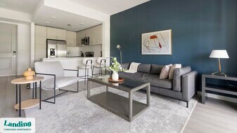 7301 Lake Bank Lp, Unit C3-305 in Ft. Myers, FL - Building Photo