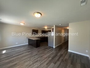2853 Murwood in Idaho Falls, ID - Foto de edificio - Building Photo