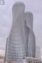 50-3750 Absolute Ave in Mississauga, ON - Building Photo - Building Photo