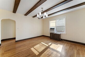 310 Hayward St in Yonkers, NY - Building Photo - Building Photo