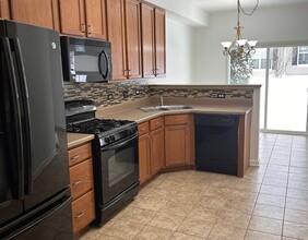 9859 Williams Dr in Huntley, IL - Building Photo - Building Photo