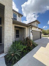 2904 Fallcrest Bnd in Leander, TX - Building Photo - Building Photo