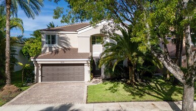 5235 SW 171st Ave in Miramar, FL - Building Photo - Building Photo