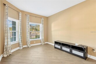 13911 Artesa Bell Dr in Riverview, FL - Building Photo - Building Photo