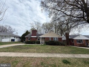 9709 Saxony Rd in Silver Spring, MD - Building Photo - Building Photo