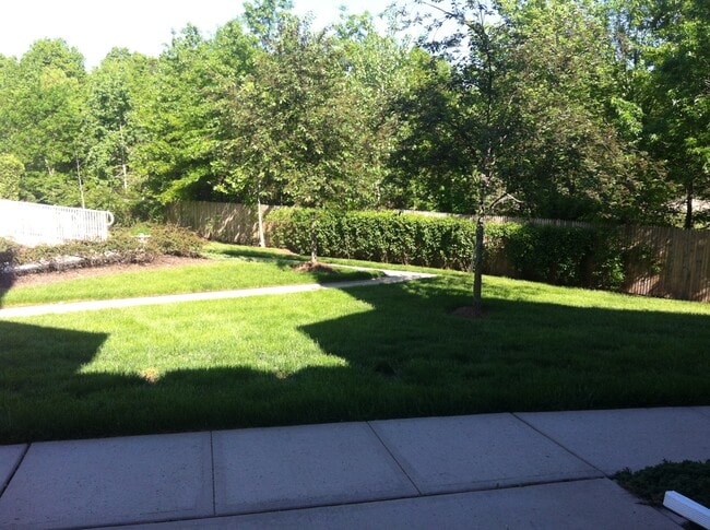 250 Vasser Dr, Unit Vasser in Piscataway, NJ - Building Photo - Building Photo