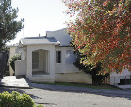 519 Napa St in Vallejo, CA - Foto de edificio - Building Photo