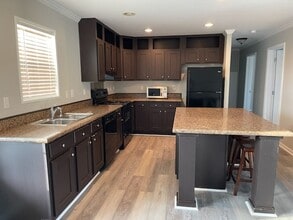 1145 Gregory Valley Dr in Sevierville, TN - Building Photo - Building Photo