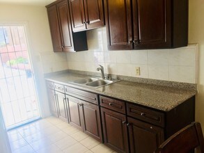 18436 Roslin Ave in Torrance, CA - Foto de edificio - Building Photo