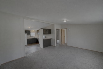 247 Laurel Leah in Oxford, MI - Building Photo - Building Photo