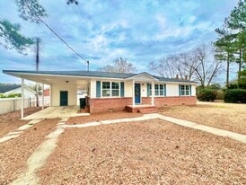 123 Legette St in Latta, SC - Building Photo