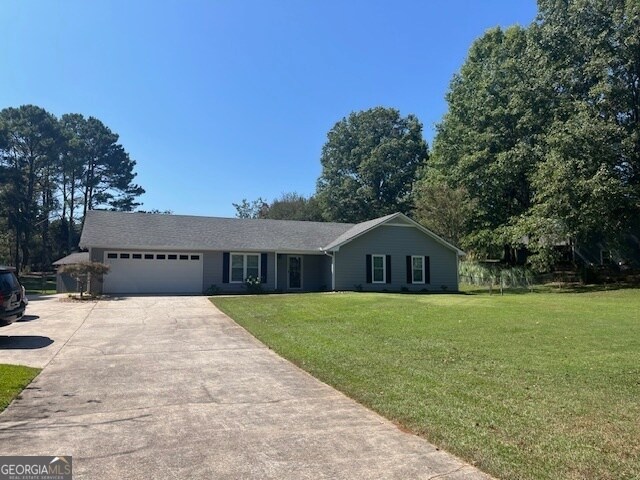 155 Hilo Rd in Fayetteville, GA - Building Photo