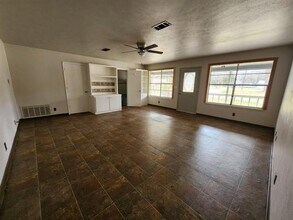 1506 Mitchell Dr in Bonham, TX - Building Photo - Building Photo