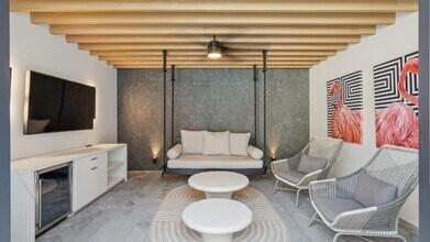 900 Willow in Chapel Hill, NC - Building Photo - Building Photo