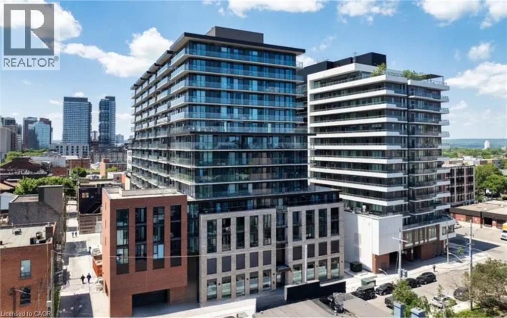 1 Jarvis St in Hamilton, ON - Building Photo