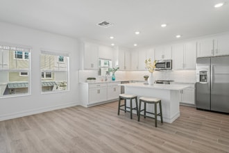 28436 Grassland Rnch Ln in Wesley Chapel, FL - Building Photo - Building Photo