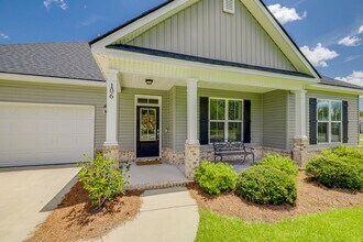 106 Cobbleton Dr in Rincon, GA - Foto de edificio - Building Photo