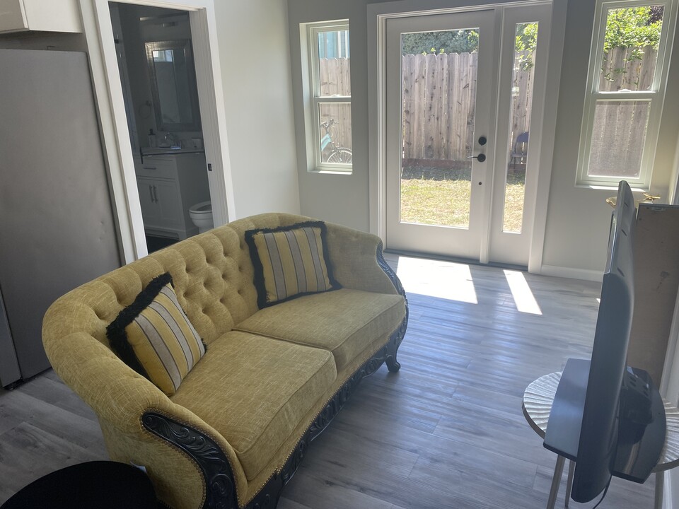 882 54th St in Oakland, CA - Building Photo