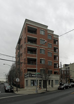 2710 Astoria Blvd Apartments