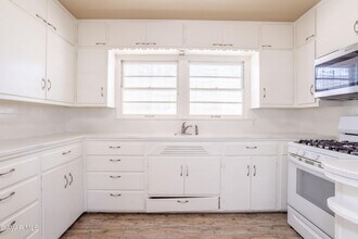 44632 Fern Ave in Lancaster, CA - Building Photo - Building Photo