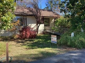 885 CA-116 in Sebastopol, CA - Building Photo