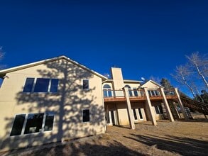 6911 US-24 in Divide, CO - Building Photo - Building Photo