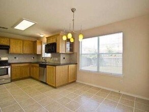 14824 Mistletoe Heights Dr in Austin, TX - Building Photo - Building Photo