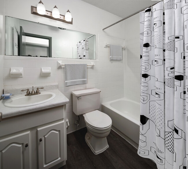 Arden Place in Warner Robins, GA - Building Photo - Building Photo