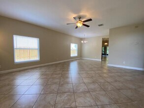 11273 Moonshine Creek Cir in Orlando, FL - Building Photo - Building Photo