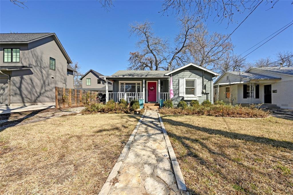 1306 W St Johns Ave in Austin, TX - Building Photo