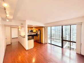 225 Queen St in Honolulu, HI - Foto de edificio - Building Photo