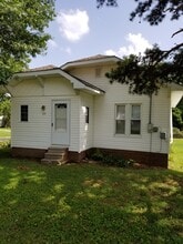 217 E Vermont St, Unit 217 Vermont St in Carterville, IL - Building Photo - Building Photo