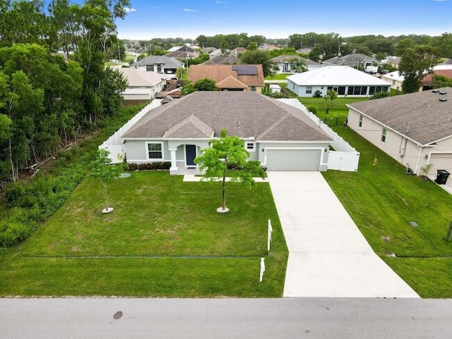 6700 NW Omega Rd in Port St. Lucie, FL - Building Photo - Building Photo
